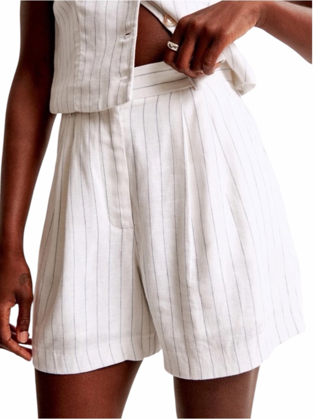 NWT Abercrombie & Fitch Sloane Tailored Linen-Blend Short Size 24/00R
